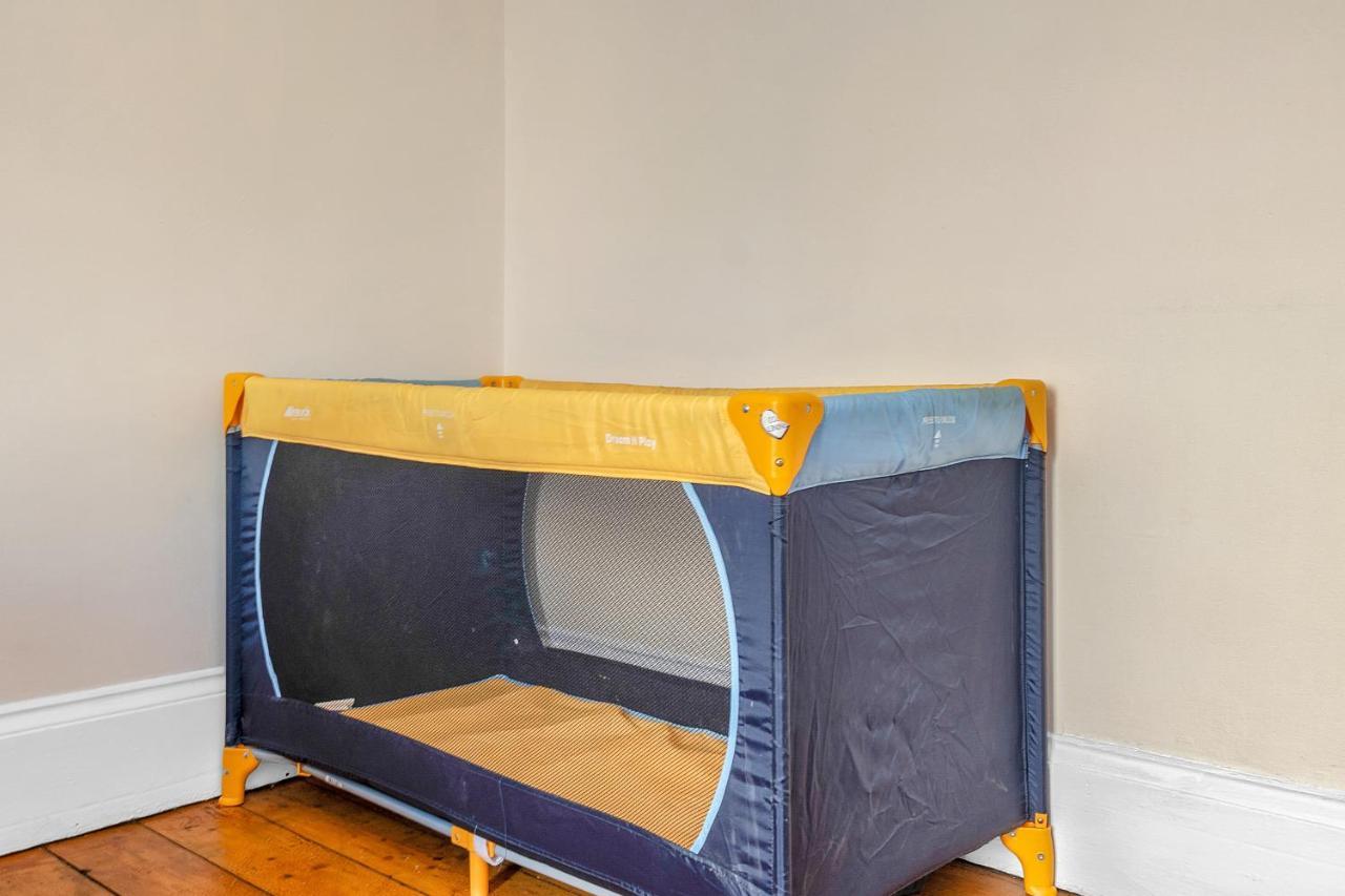 Edinburgh City Centre Jasmine Apartment -Sleeps 7 المظهر الخارجي الصورة