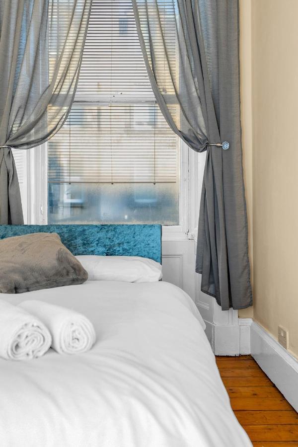Edinburgh City Centre Jasmine Apartment -Sleeps 7 المظهر الخارجي الصورة