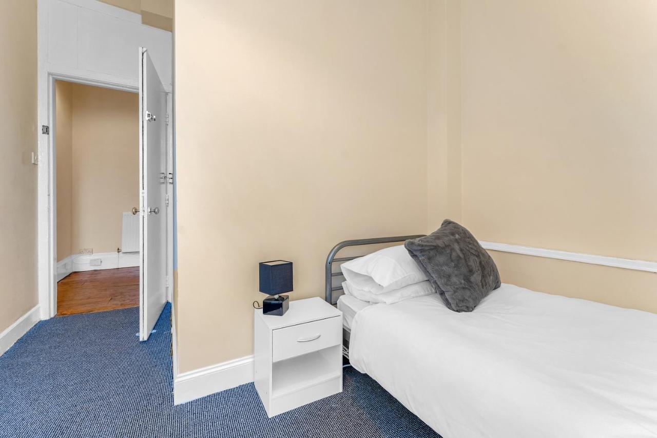 Edinburgh City Centre Jasmine Apartment -Sleeps 7 المظهر الخارجي الصورة