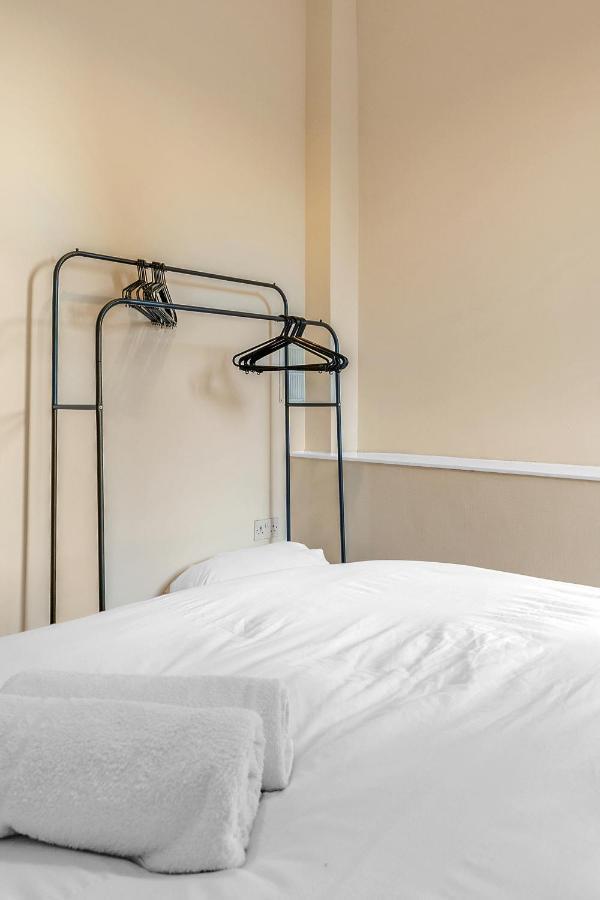 Edinburgh City Centre Jasmine Apartment -Sleeps 7 المظهر الخارجي الصورة